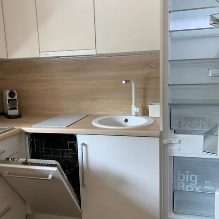 Bangu Apartamentas Su Terasa Lejlighed